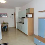 Cozy 200mt From The *