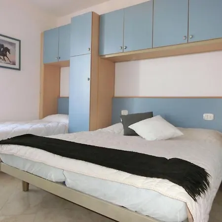 Lejlighed Cozy 200 M From The Bibione